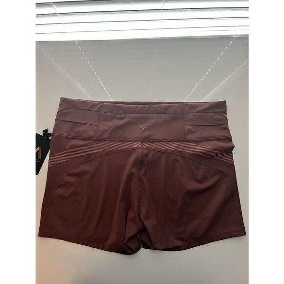 Athleta Legend Shorts  - Picture 3 of 3